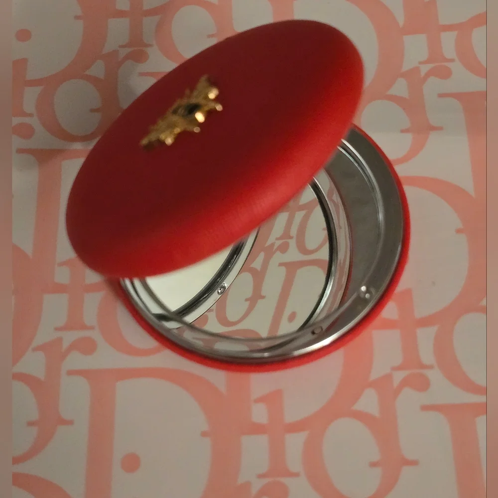 Beautiful Bee Compact Mirror NEW